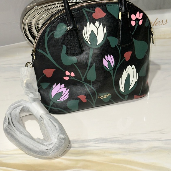 Kate Spade Satchel - Picture 11 of 11